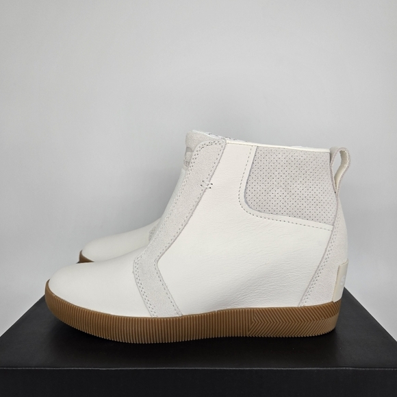 New Sorel Out N About Pull On Wedge Booties Leather Boots Women's Size 9 - Picture 1 of 8